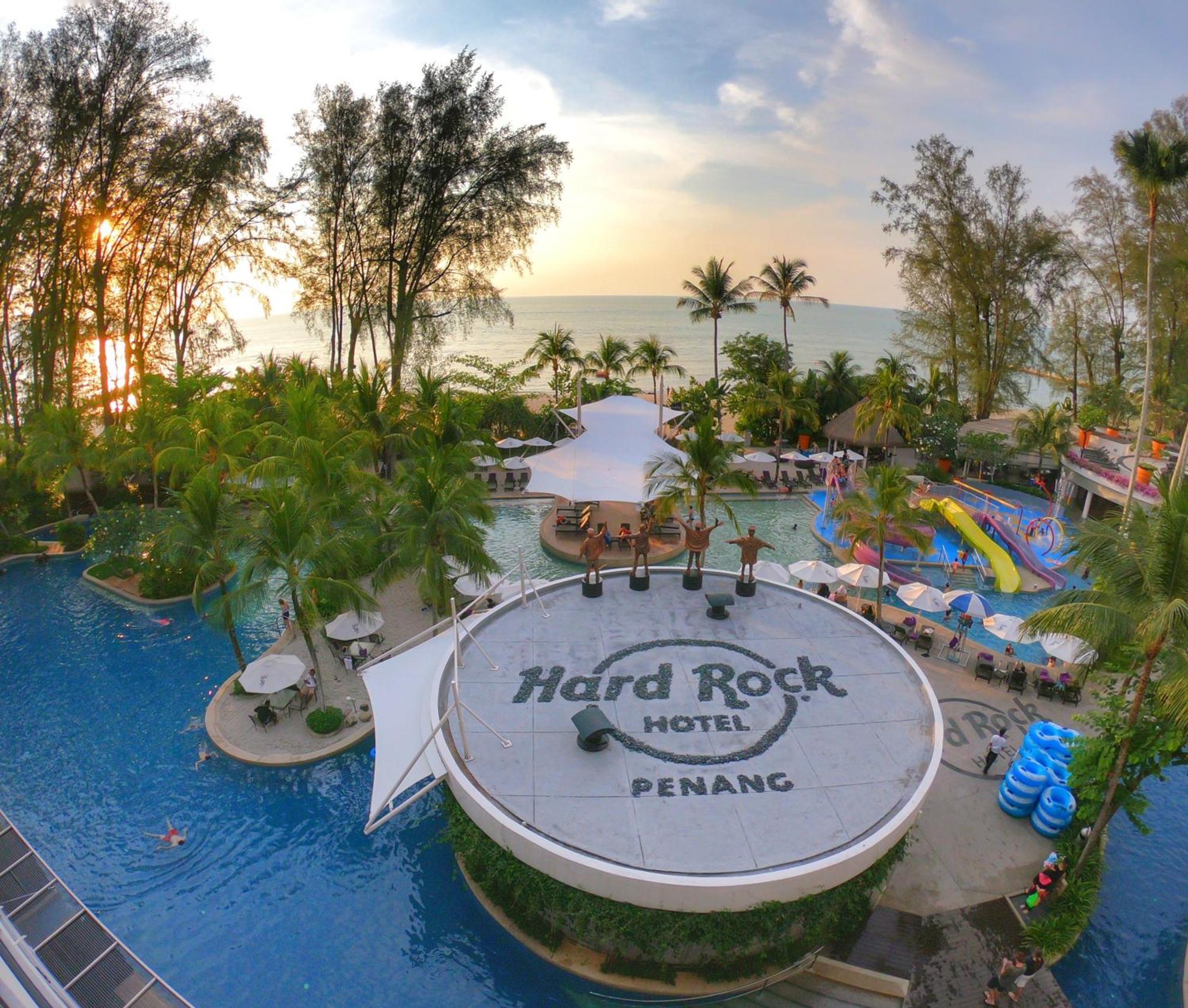فندق هارد روك بينانغ باتو فيرينغي المظهر الخارجي الصورة Hard Rock Hotel Penang